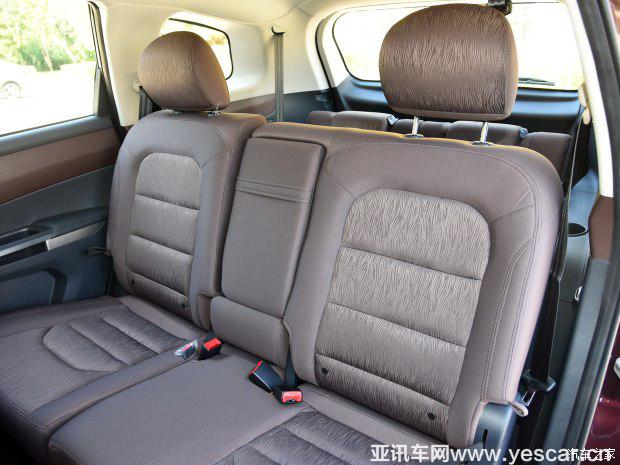 海馬汽車 福美來(lái)MPV 2017款 1.5T 手動(dòng)適·悅型 7座