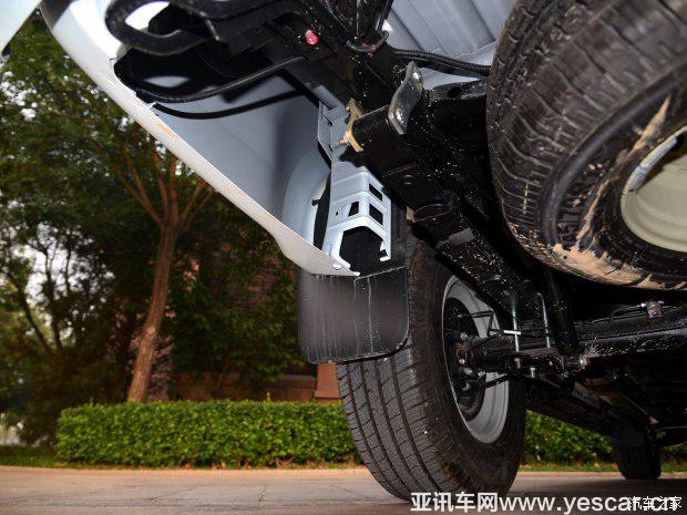 江西五十鈴 瑞邁 2016款 2.8T兩驅(qū)加長貨箱超豪華款JE493ZLQ4CA