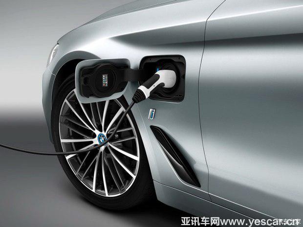 寶馬(進(jìn)口) 寶馬5系(進(jìn)口) 2017款 530e iPerformance