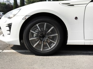 豐田(進口) 豐田86 2017款 2.0L 手動豪華型