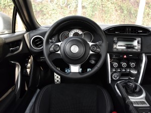 豐田(進口) 豐田86 2017款 2.0L 手動豪華型