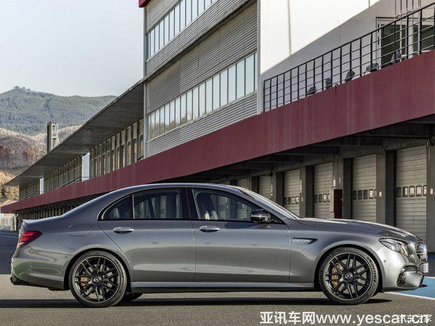 梅賽德斯-AMG 奔馳E級(jí)AMG 2016款 AMG E 63 S
