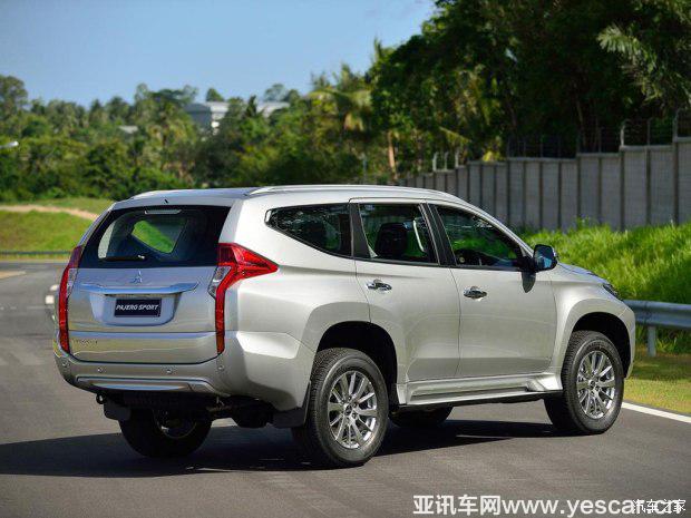 三菱(進(jìn)口) 帕杰羅·勁暢(進(jìn)口) 2016款 基本型