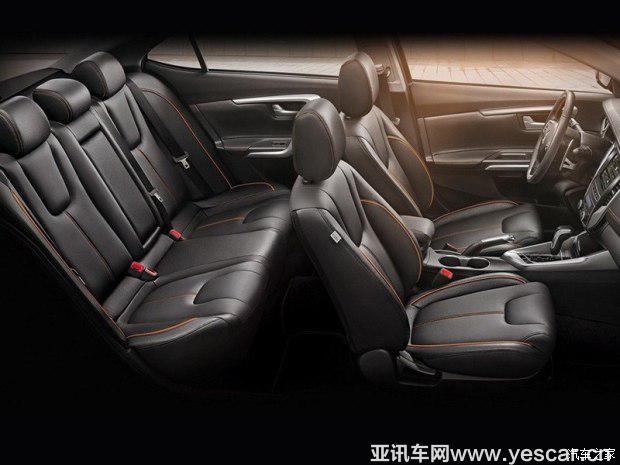 三菱(進口) GRAND LANCER 2017款 基本型