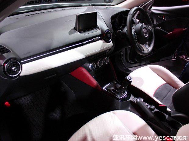 馬自達(dá)(進(jìn)口) 馬自達(dá)CX-3 2014款 基本型