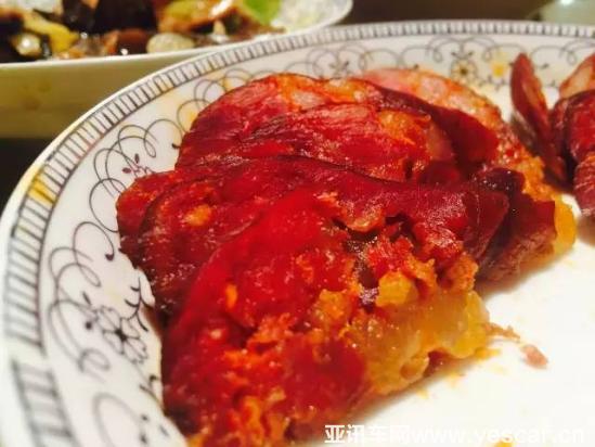                    熊貓故鄉(xiāng)鳳凰涅槃的美