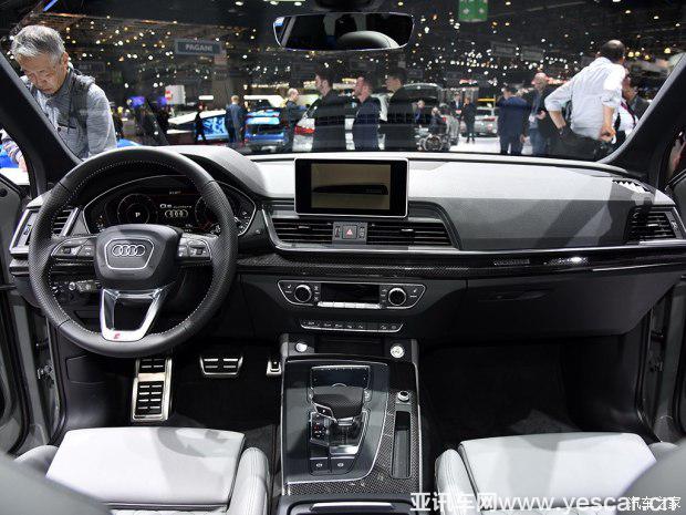 奧迪(進(jìn)口) 奧迪Q5(進(jìn)口) 2017款 2.0 TDI 奧迪(進(jìn)口) 奧迪Q5(進(jìn)口) 2017款 2.0 TDI