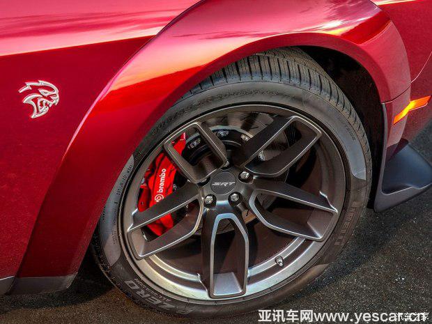 SRT 挑戰(zhàn)者 SRT 2017款 SRT Hellcat Widebody SRT 挑戰(zhàn)者 SRT 2017款 SRT Hellcat Widebody
