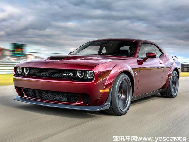 SRT 挑戰(zhàn)者 SRT 2017款 SRT Hellcat Widebody SRT 挑戰(zhàn)者 SRT 2017款 SRT Hellcat Widebody