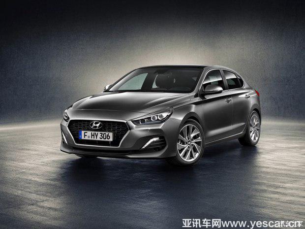 現(xiàn)代(進(jìn)口) 現(xiàn)代i30(海外) 2018款 Fastback