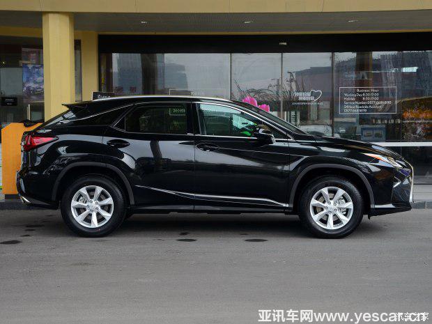 雷克薩斯 雷克薩斯RX 2016款 200t 兩驅(qū)舒適版 雷克薩斯 雷克薩斯RX 2016款 200t 兩驅(qū)舒適版