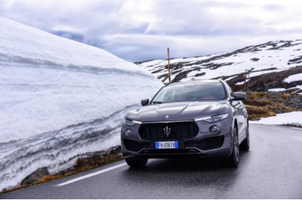 資訊稿-你向往的神秘北極 瑪莎拉蒂Levante替你去過(guò)了3594.png