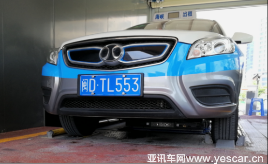 換電出租車服務(wù)金磚會(huì)晤 世界體驗(yàn)“中國(guó)智造”1338.png