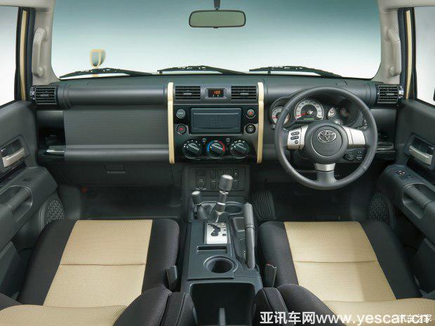 豐田(進(jìn)口) FJ 酷路澤 2017款 Final Edition 豐田(進(jìn)口) FJ 酷路澤 2017款 Final Edition
