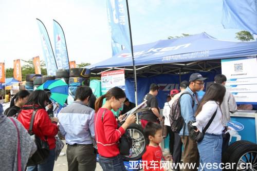 飛勁輪胎再助中國車手站上D1領獎臺 汽車殿堂