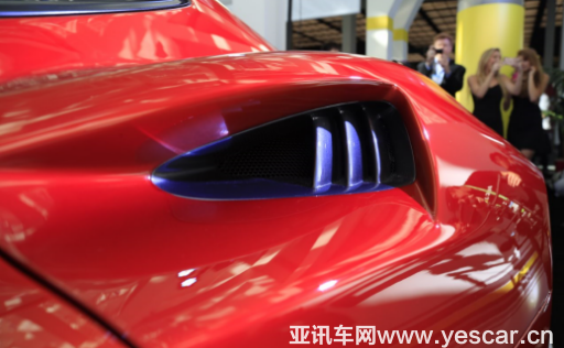 【洛杉磯車展-產(chǎn)品篇-20171207發(fā)布】領(lǐng)跑未來 洛杉磯車展賽麟s1全球首發(fā)880.png