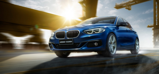 全新BMW 1系運(yùn)動(dòng)轎車(chē)試駕-第一篇(1)159.png