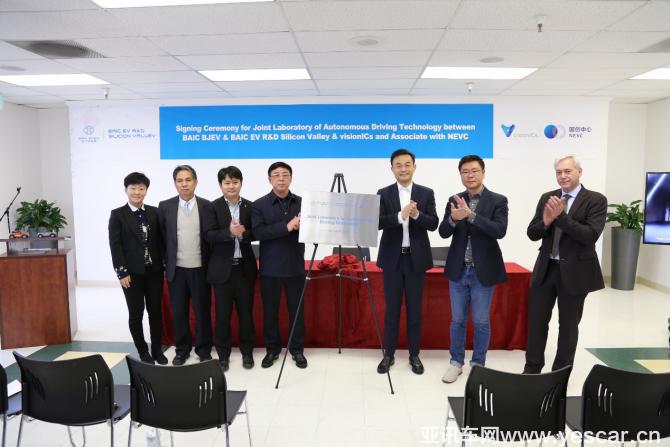 101501573c5917a8335668.jpg image001.jpg