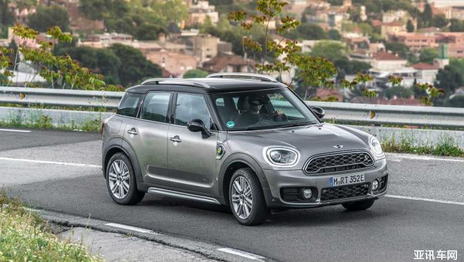 0223542697a32cb0f54369.jpg autohomecar__ChsEnV1snFaAC0TDAAOPAT8TFd0786.jpg