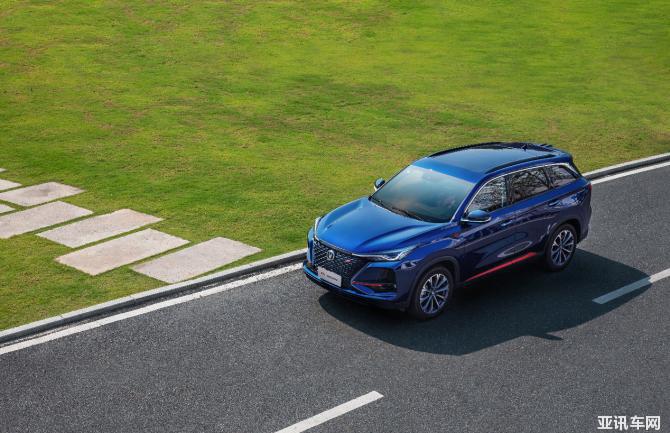 06105426a0a83cb8d18011.jpg 06105426a0a83cb8d18011.jpg