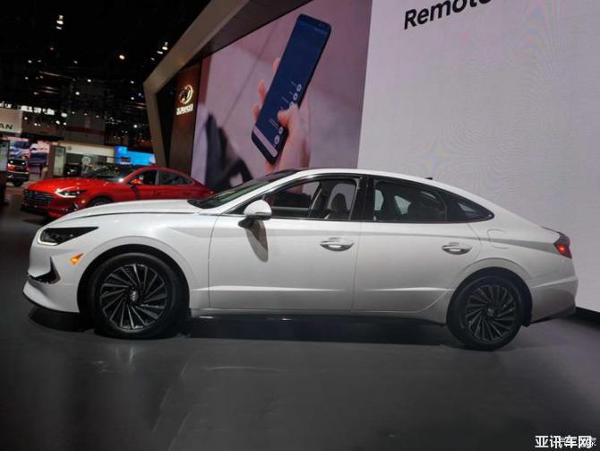 13092041699d5c9c234692.jpg 2.jpg