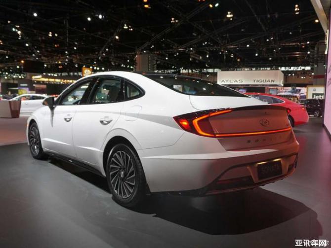 13092045796cd2ae530923.jpg 3.jpg