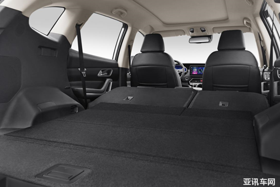 三口之家必選嘉悅X7,經(jīng)濟實惠空間大