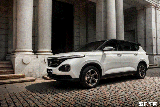 28183556300bd9af5f9832.gif image001.gif