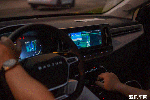 28183613201346a58e3953.gif image003.gif