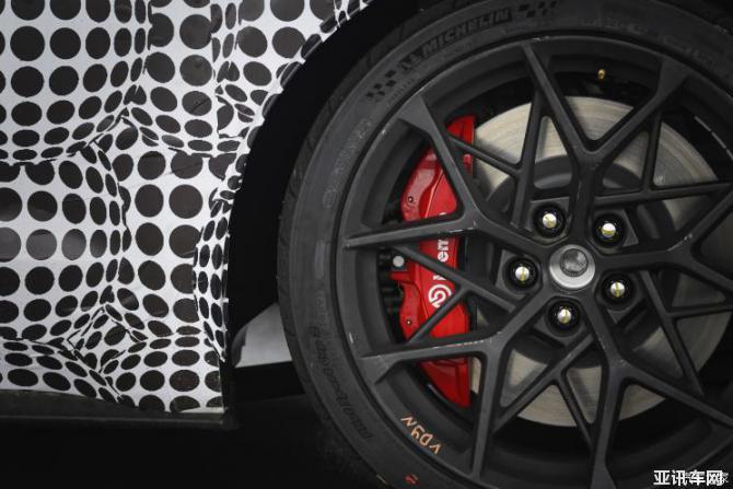 01090851d672bacc196047.jpg image003.jpg