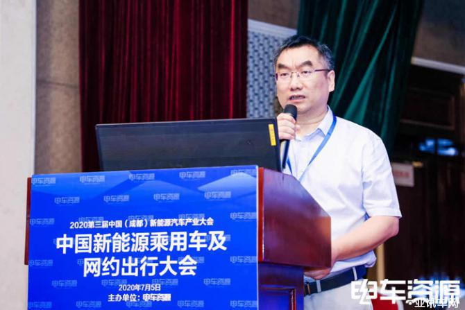 新形勢(shì)下網(wǎng)約車行業(yè)發(fā)展面臨的問題及解決之道 新形勢(shì)下網(wǎng)約車行業(yè)發(fā)展面臨的問題及解決之道