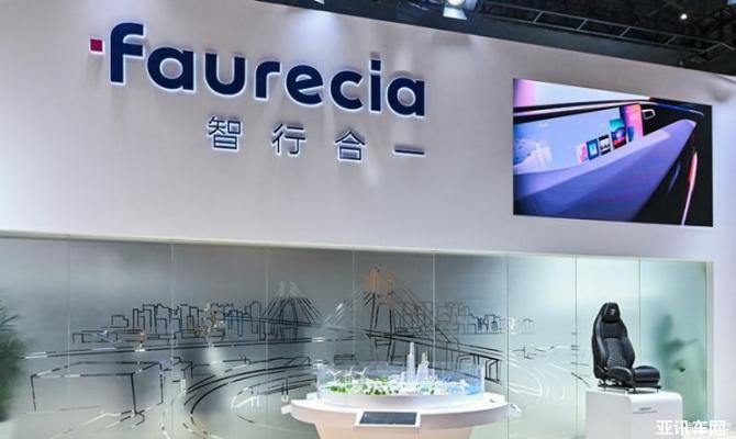 300946360754492a775593.jpg image001.jpg