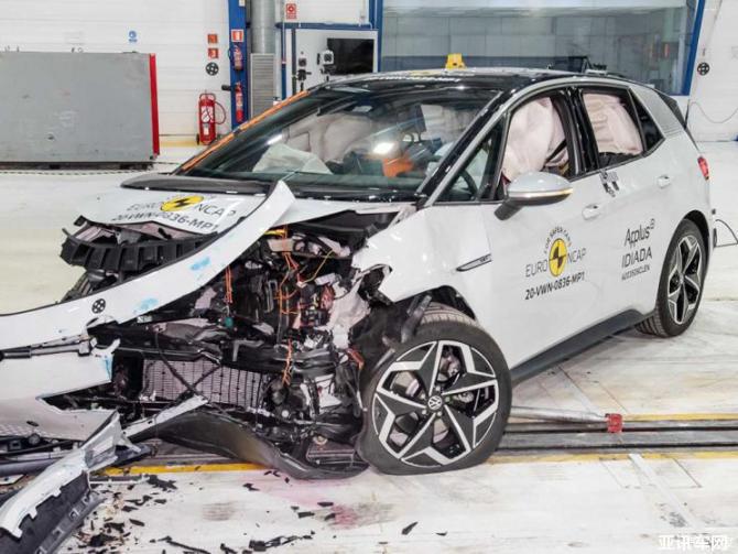 27083305f52fa63a076395.jpg image003.jpg