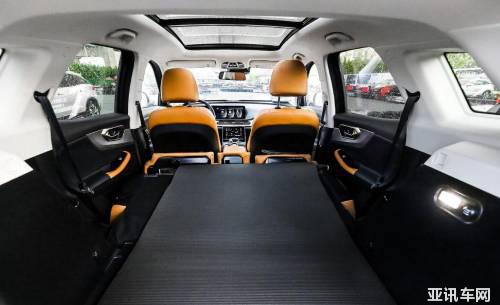 0712414775494e67391169.jpg image011.jpg