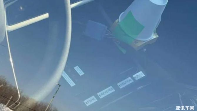 220842245e5141f6c97284.jpg image002.jpg