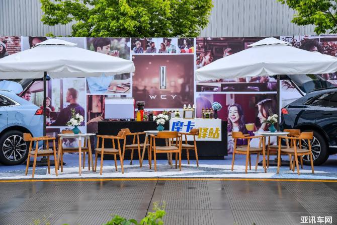 162233270591731c560114.jpg image002.jpg