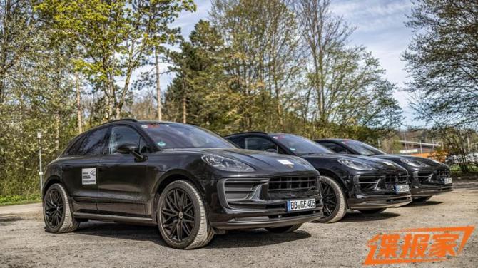 18090823c73bf91a119432.jpg image001.jpg