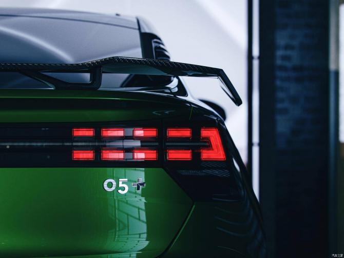 260913373087a2e55f4928.jpg image004.jpg