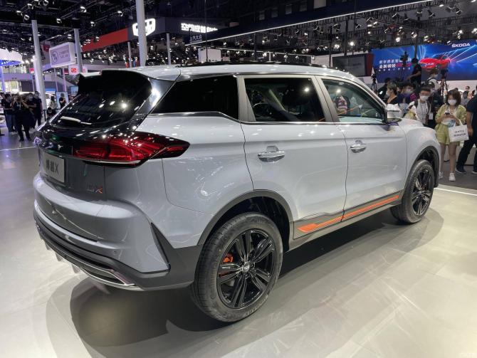 292330109b9e9d93843473.jpg image003.jpg