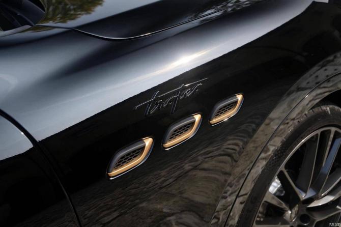 22091046e5105963b40322.jpg image005.jpg