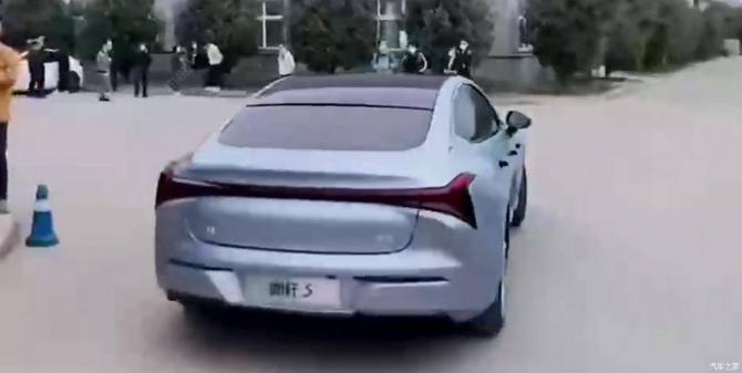 08084122fbfcd53f372774.jpg image002.jpg