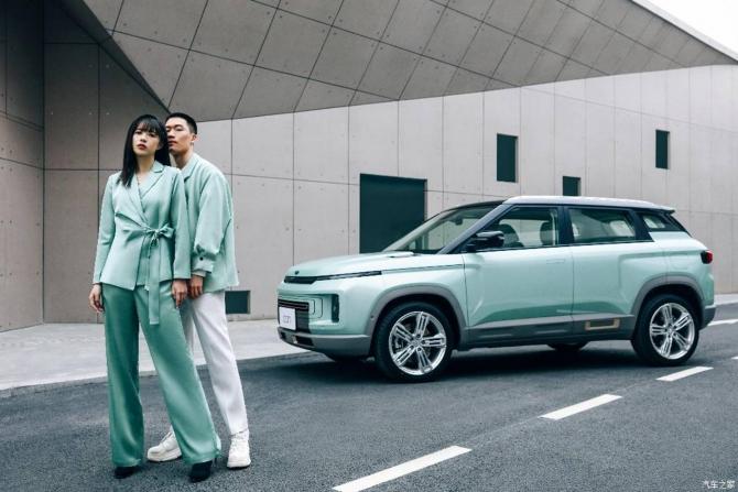 24083130f04b8308009934.jpg image002.jpg