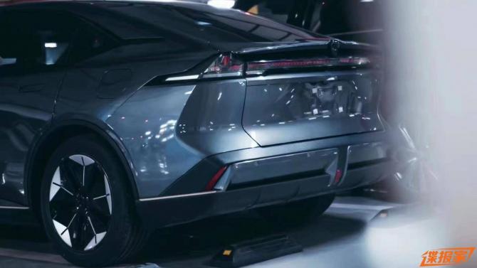 28084743d49a55353e8816.jpg image003.jpg