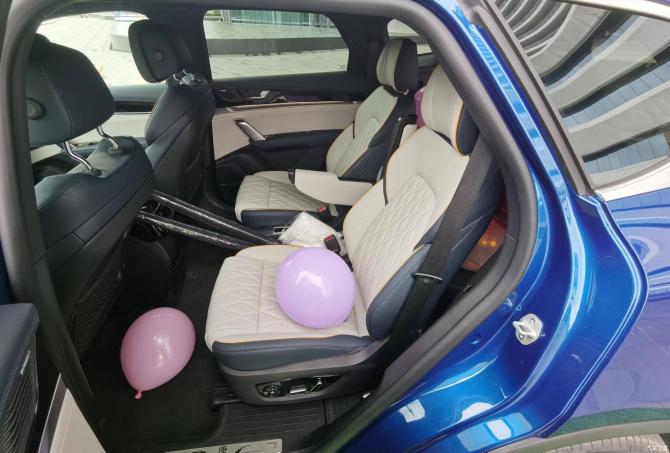 02002026e12816308d5339.jpg image009.jpg