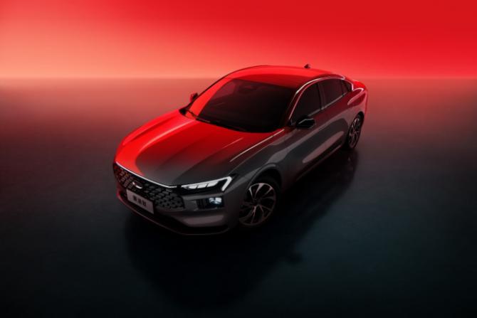 福特車怎么樣？質(zhì)量怎么樣？新一代蒙迪歐牢牢掌握安全底牌