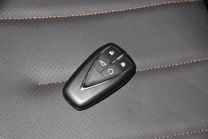 2816343375bc6353f94011.jpg image003.jpg