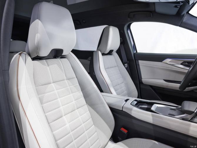 29084425f781616bb87771.jpg image016.jpg