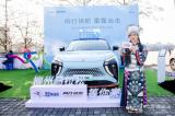 東風(fēng)風(fēng)行護(hù)跑柳州馬拉松，冠軍直接送車！