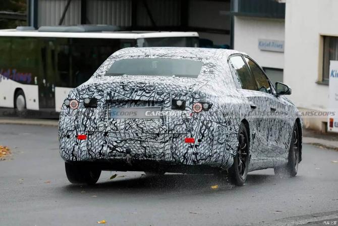 2908415686af4b51f11625.jpg image006.jpg