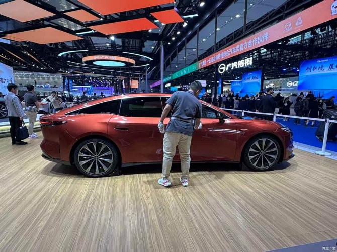 210914581914a8c0fa2921.jpg image003.jpg